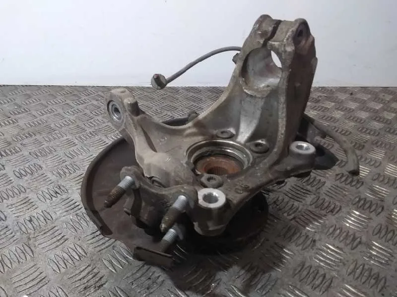 Mangueta Delantera Izquierda para Volkswagen Passat Variant (365)