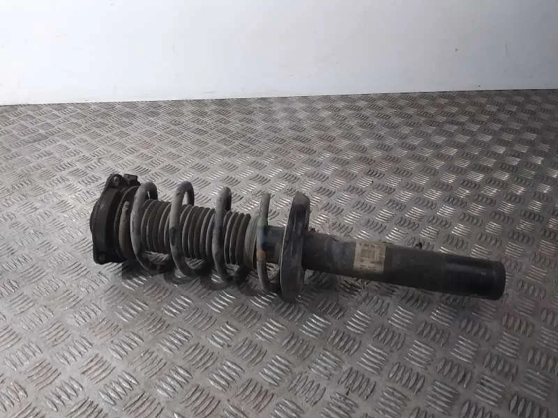 Amortiguador Delantero Derecho para Volkswagen Passat Variant (365)