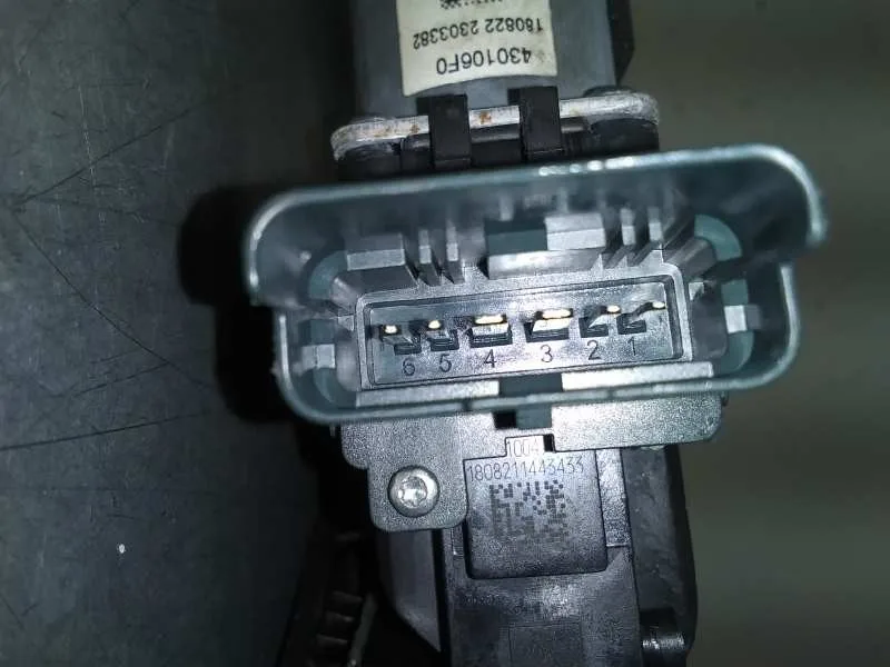 Elevalunas Delantero Izquierdo para Renault Megane Iv Berlina 5P