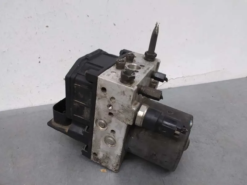 Abs para Toyota Corolla Verso (R1)