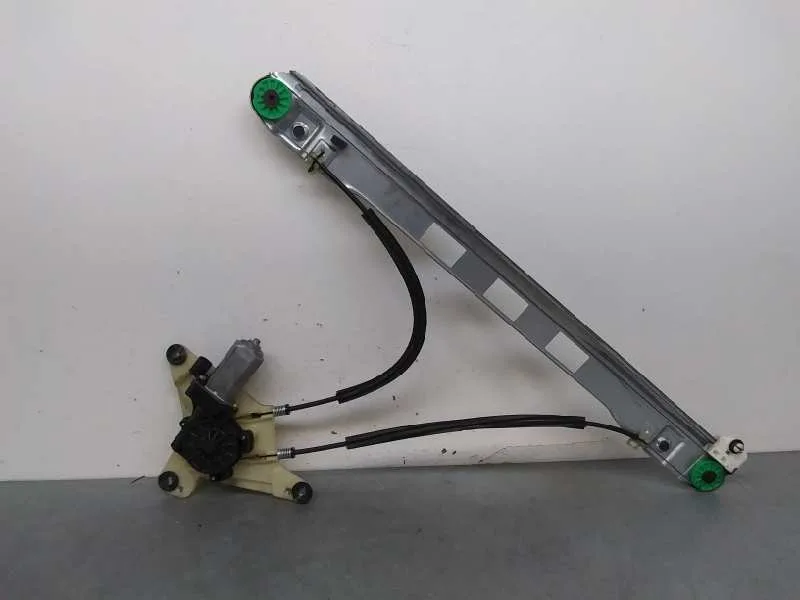 Elevalunas Delantero Derecho para Nissan Nv 400