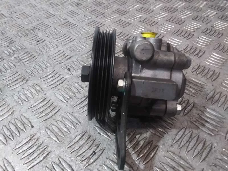 Bomba Direccion para Chevrolet Aveo