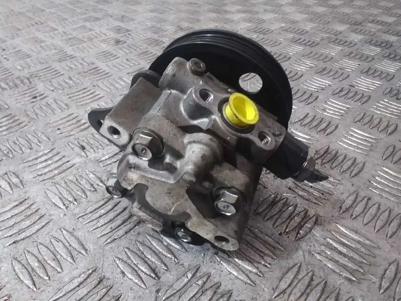 Bomba Direccion para Chevrolet Aveo