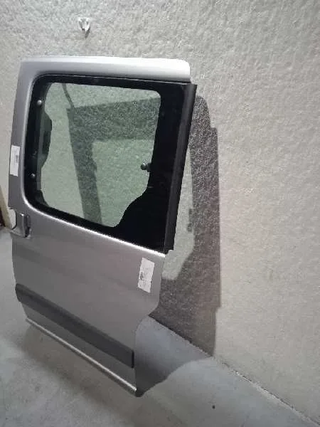 Puerta Lateral Corredera Izquierda para Peugeot Partner (S1)
