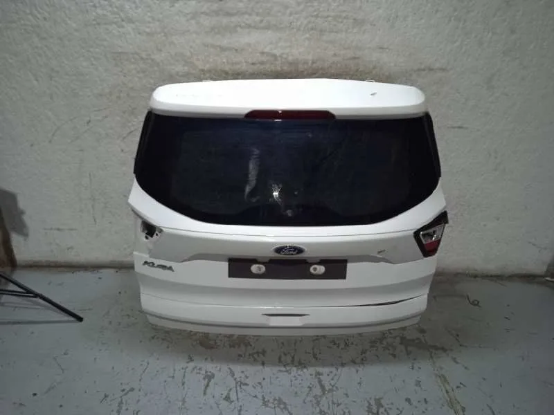 Porton Trasero para Ford Kuga (Cbs)