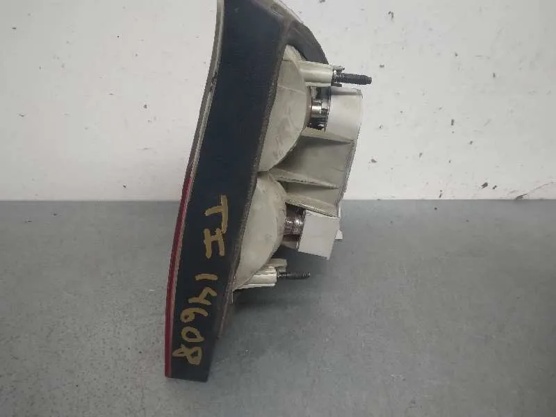 Piloto Trasero Izquierdo para Bmw Serie 3 Touring (E46)