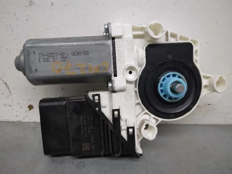 Motor Elevalunas Trasero Derecho para Seat Leon (1P1)
