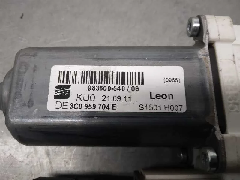 Motor Elevalunas Trasero Izquierdo para Seat Leon (1P1)