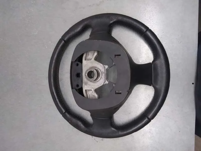Volante para Nissan Juke (F15)