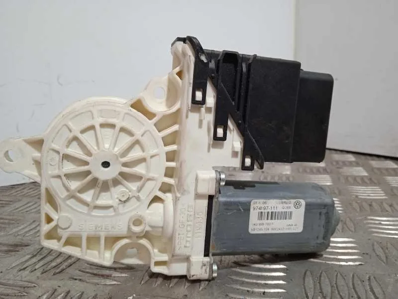 Motor Elevalunas Trasero Izquierdo para Volkswagen Passat Berlina (3C2)