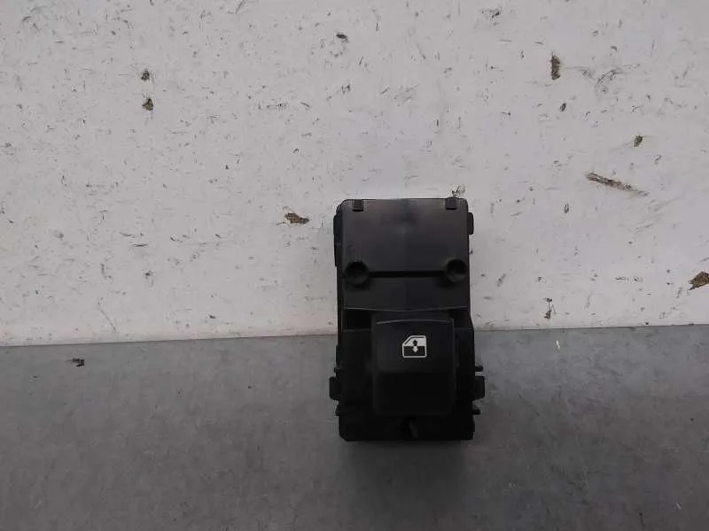 Mando Elevalunas Trasero Izquierdo para Kia Xceed