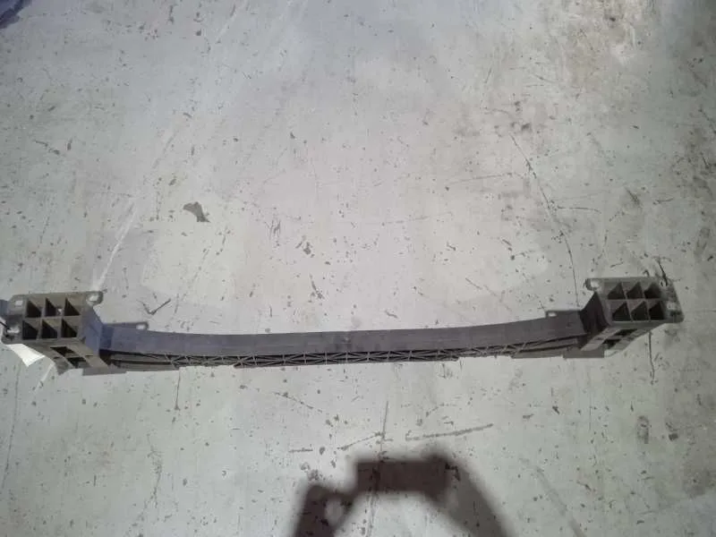 Travesano Inferior para Peugeot 308