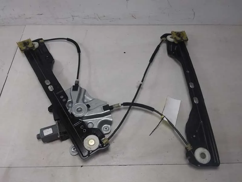 Elevalunas Delantero Derecho para Opel Zafira Tourer