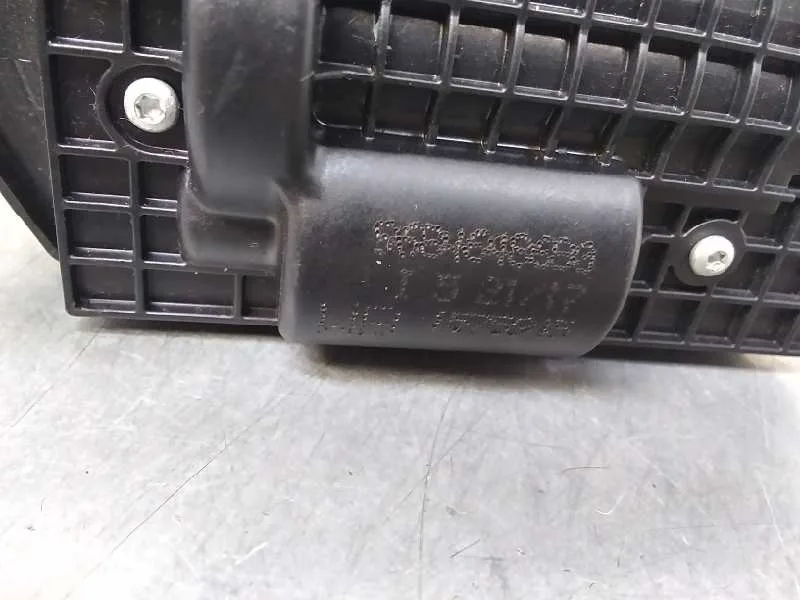 Cerradura Maletero / Porton para Peugeot 208