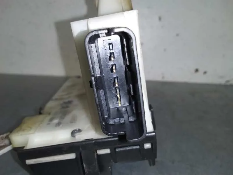 Cerradura Puerta Delantera Derecha para Citroën C4 Lim.