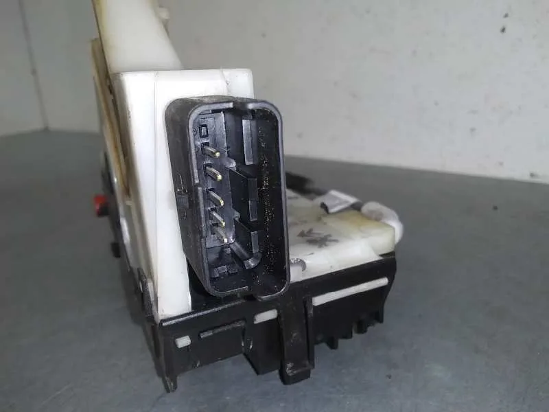 Cerradura Puerta Trasera Izquierda para Citroën C4 Lim.