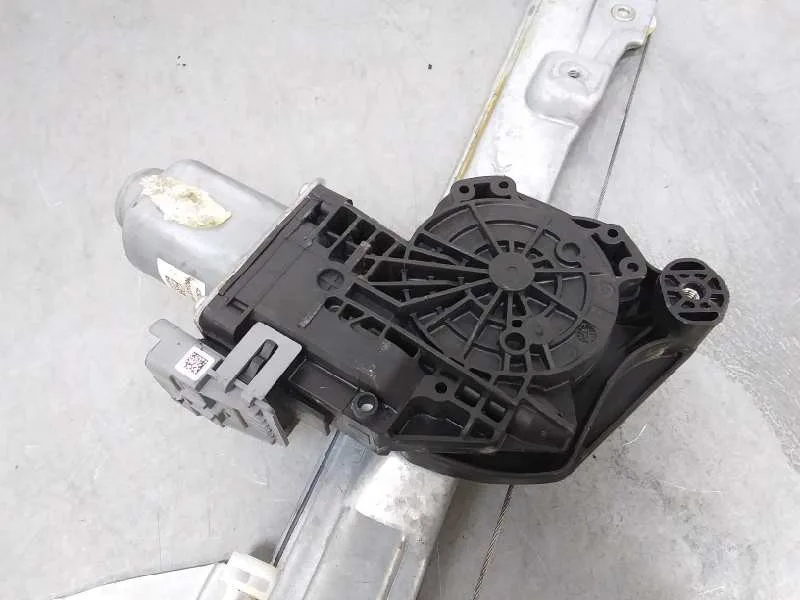 Elevalunas Delantero Derecho para Citroën C4 Lim.