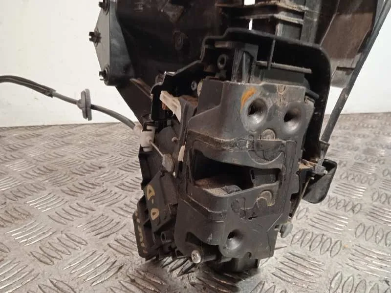 Cerradura Puerta Delantera Derecha para Ford Focus Turnier (Cb4)