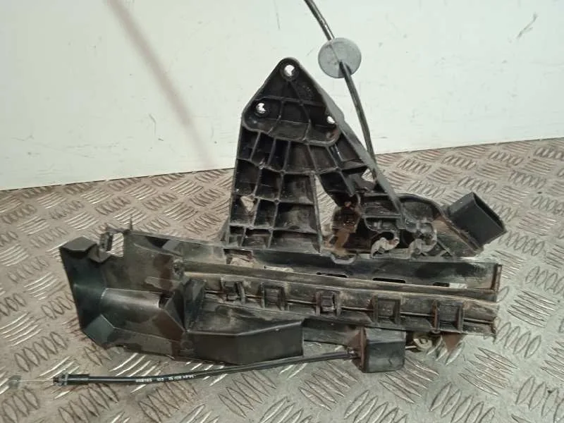 Cerradura Puerta Delantera Derecha para Ford Focus Turnier (Cb4)