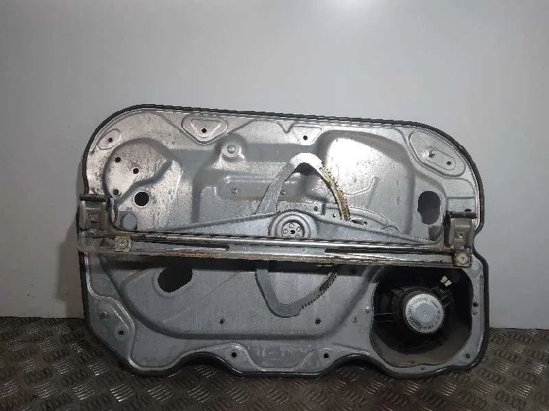 Elevalunas Delantero Derecho para Ford Focus Turnier (Cb4)