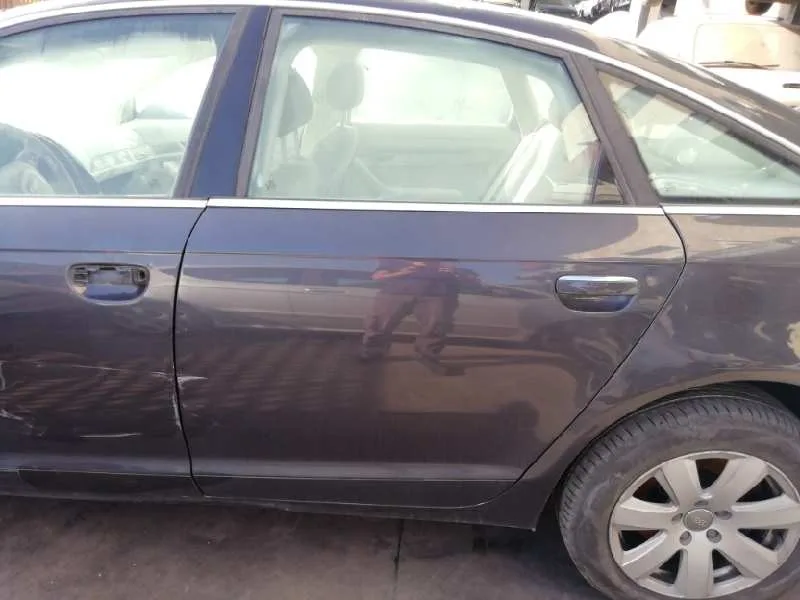 Puerta Trasera Izquierda para Audi A6 Berlina (4F2)