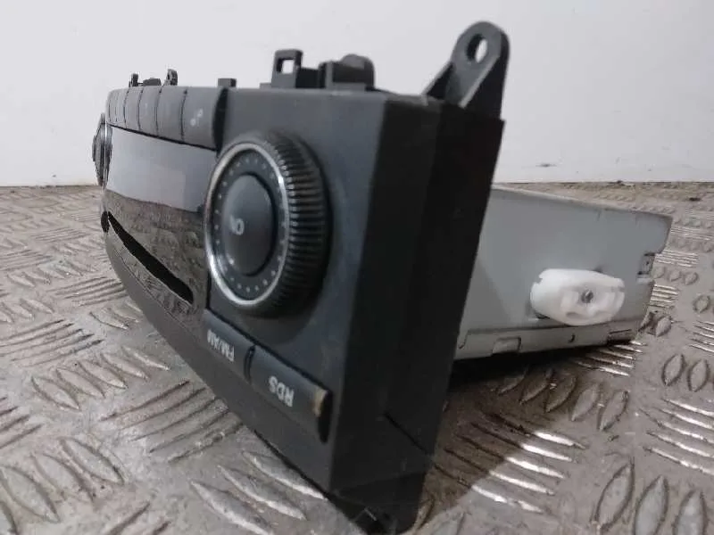 Sistema Audio / Radio Cd para Mercedes-Benz Clase A (W169)