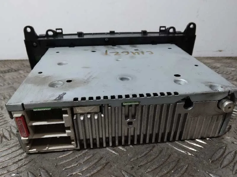 Sistema Audio / Radio Cd para Mercedes-Benz Clase A (W169)