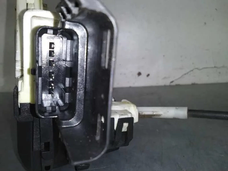 Cerradura Puerta Delantera Izquierda para Citroën C3