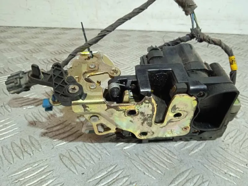 Cerradura Puerta Trasera Derecha para Ssangyong Rexton