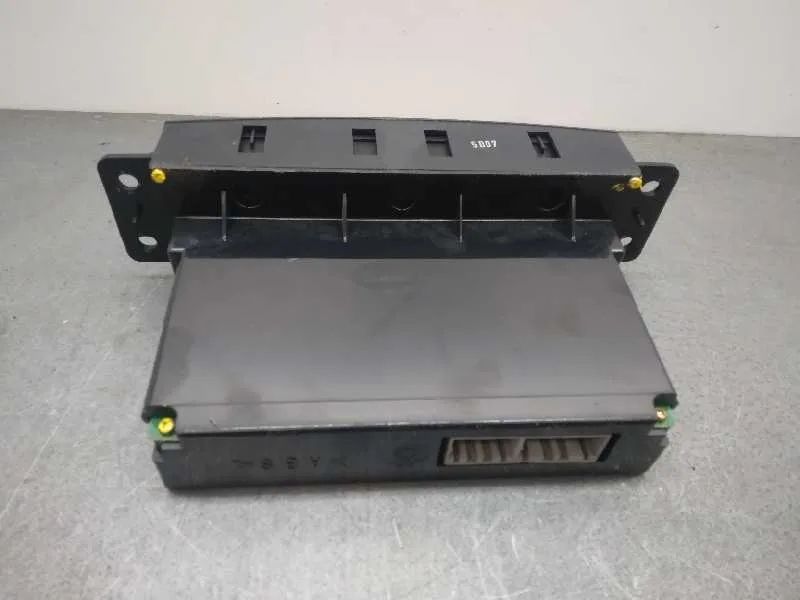 Mando Climatizador para Ssangyong Rexton