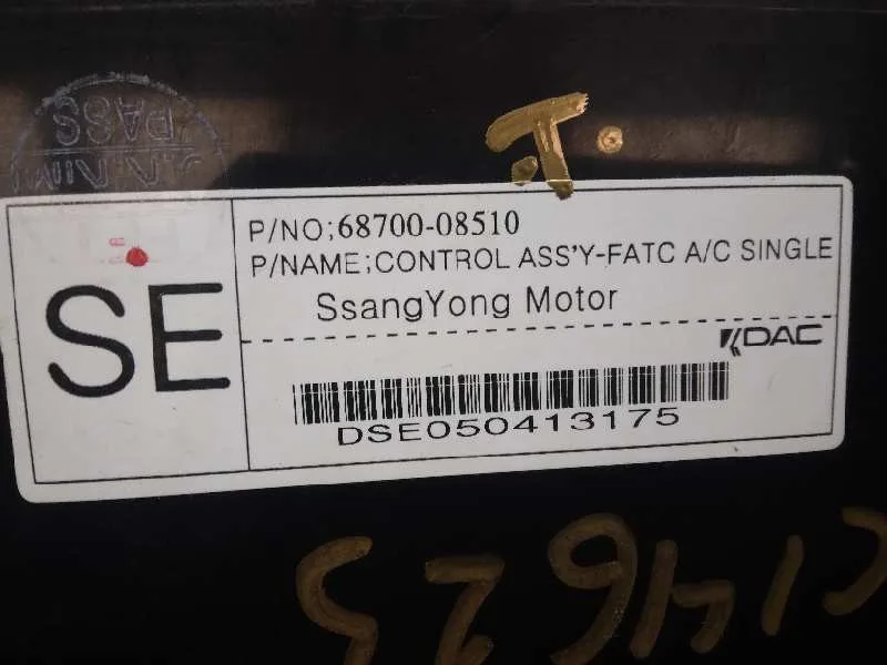 Mando Climatizador para Ssangyong Rexton