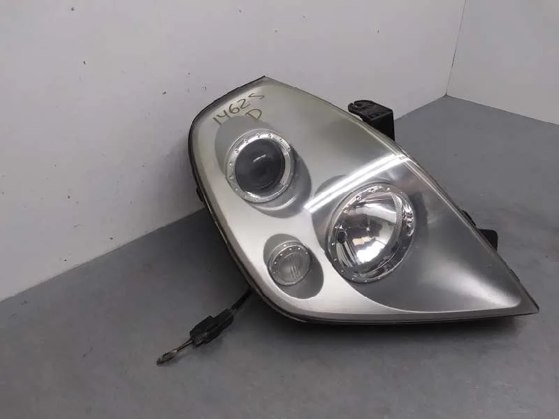 Faro Derecho para Ssangyong Rexton