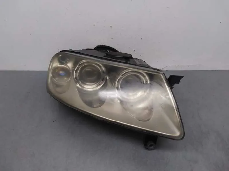 Faro Derecho para Volkswagen Touareg (7La)