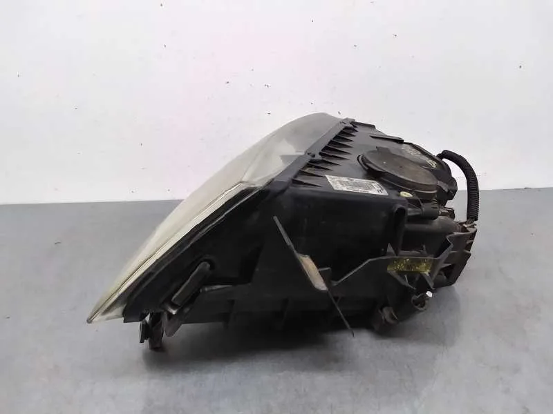 Faro Derecho para Volkswagen Touareg (7La)