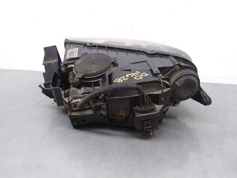 Faro Derecho para Volkswagen Touareg (7La)