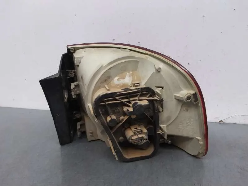 Piloto Trasero Izquierdo para Volkswagen Touareg (7La)