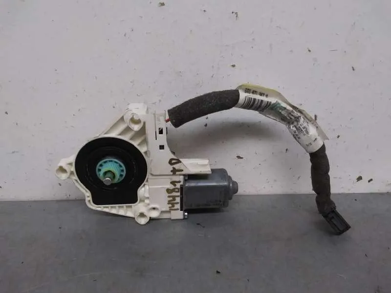 Motor Elevalunas Trasero Derecho para Skoda Superb Combi (3T5)