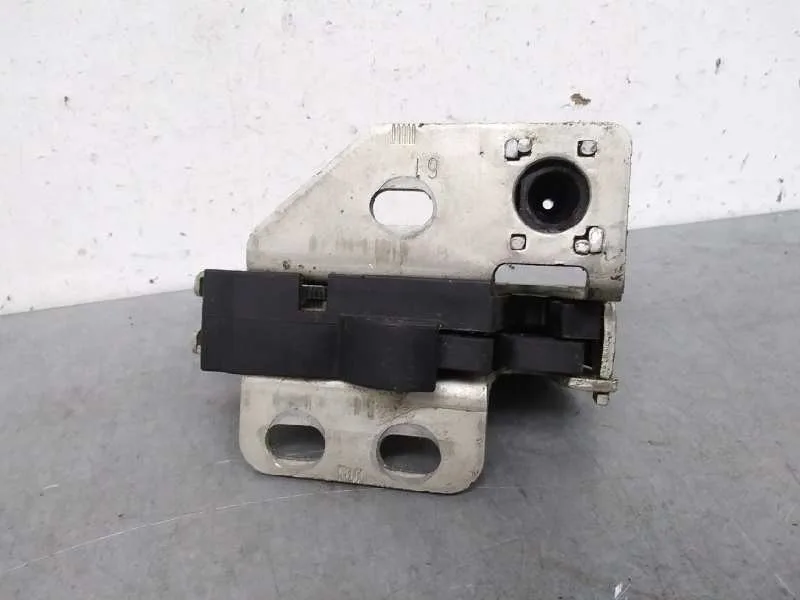 Cerradura Maletero / Porton para Volkswagen Crafter Caja Cerrada