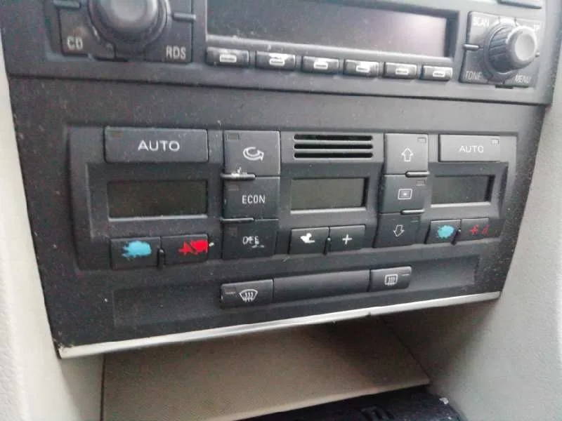 Mando Climatizador para Audi A4 Avant (8E)