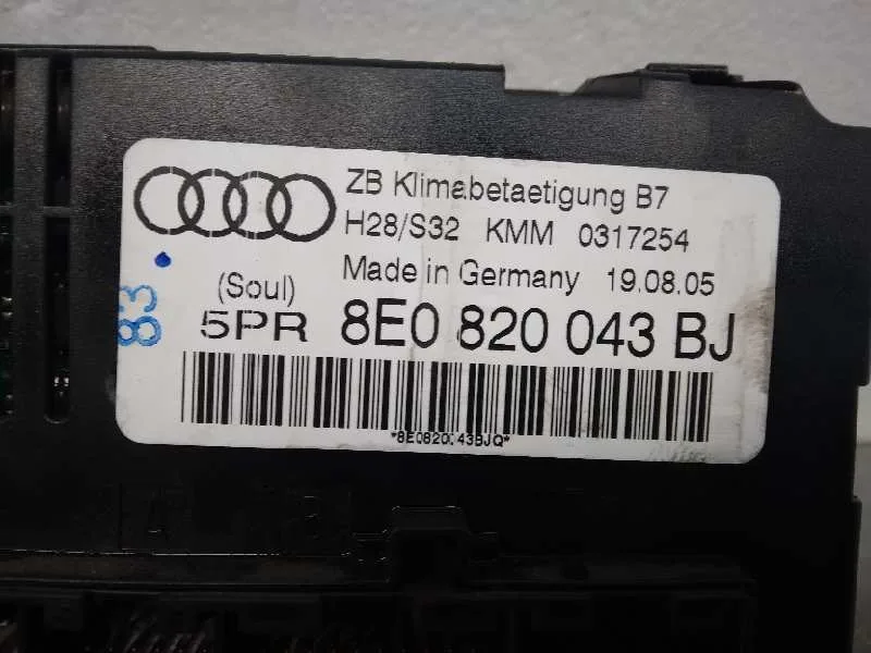 Mando Climatizador para Audi A4 Avant (8E)