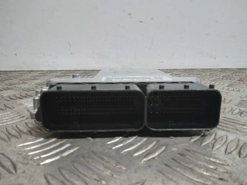 Centralita Motor Uce para Bmw Serie 1 Berlina (E81/E87)