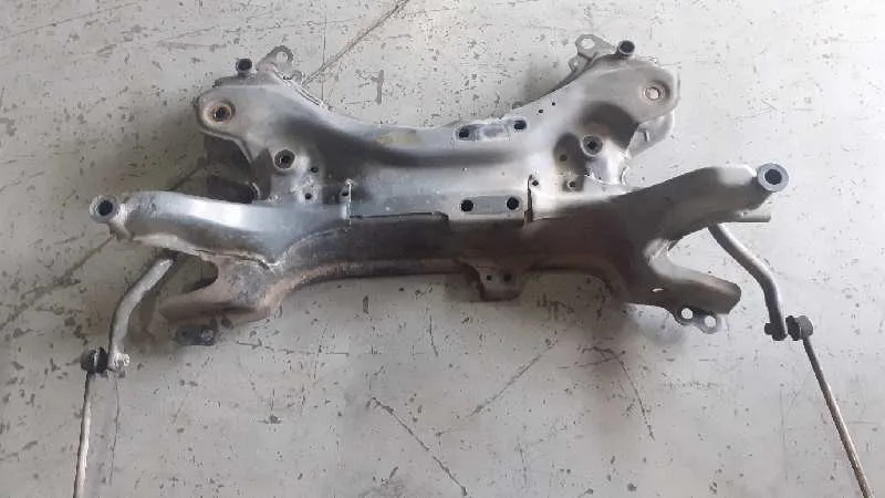 Puente Delantero para Toyota Auris