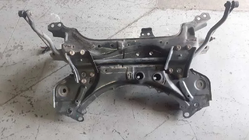 Puente Delantero para Toyota Auris