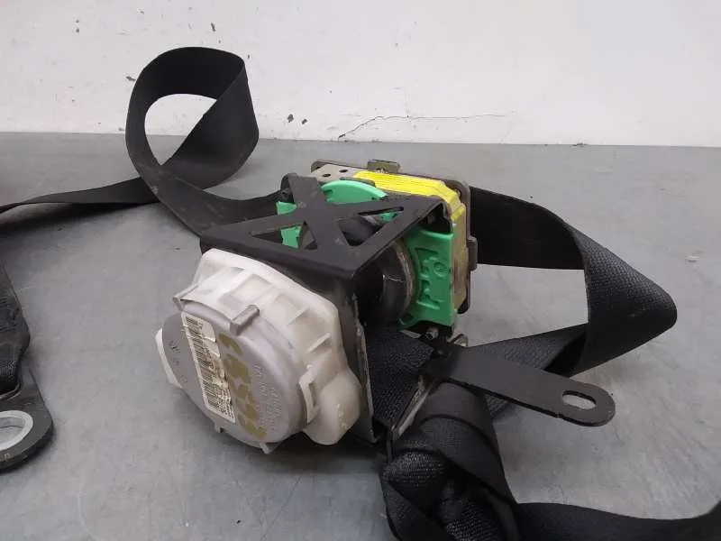 Cinturon Seguridad Delantero Derecho para Toyota Auris