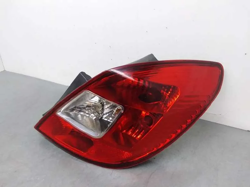 Piloto Trasero Derecho para Opel Corsa D