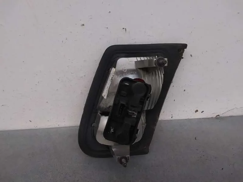 Piloto Trasero Izquierdo Interior para Saab 9-3 Berlina