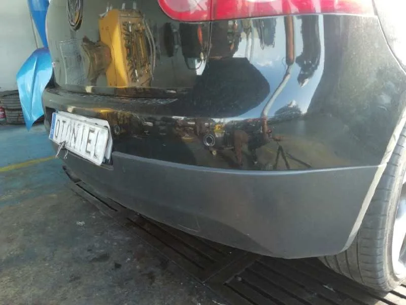 Paragolpes Trasero para Volkswagen Golf V Berlina (1K1)