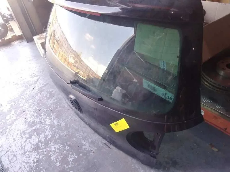 Porton Trasero para Volkswagen Golf V Berlina (1K1)