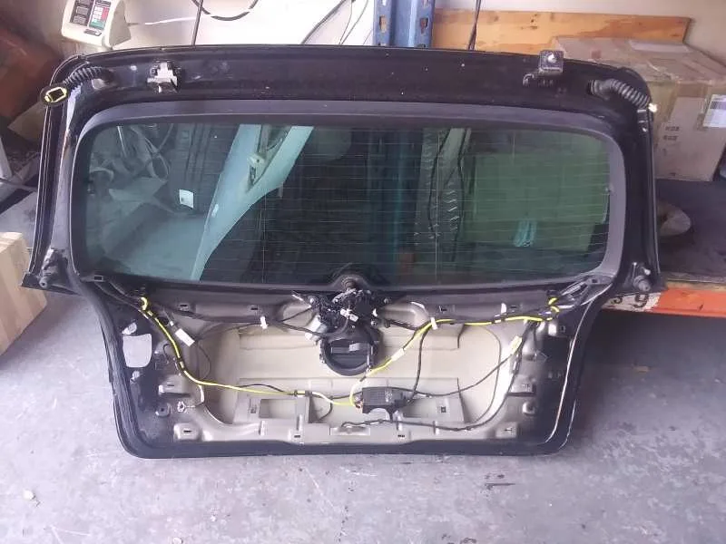 Porton Trasero para Volkswagen Golf V Berlina (1K1)
