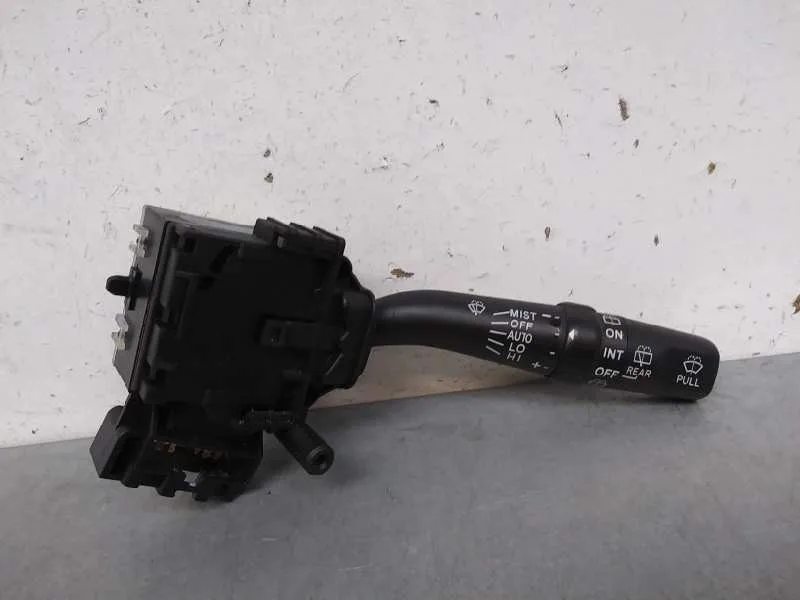 Mando Limpia para Toyota Corolla Verso (R1)